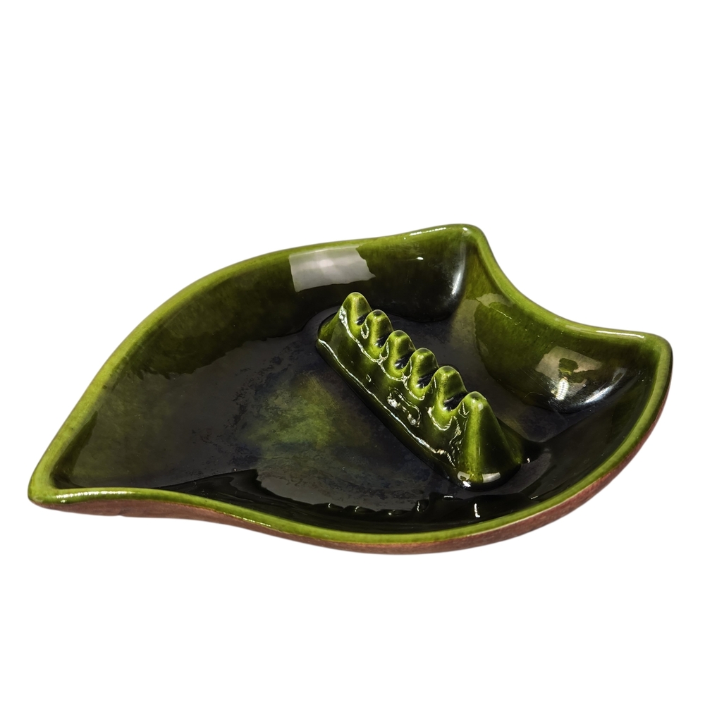 Vintage Mid-Century Modern (MCM) Green Leaf Ceramic Ashtray  California Pottery